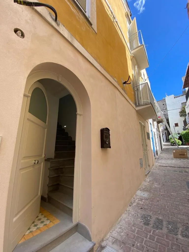 Ketty House - Holiday Housing location